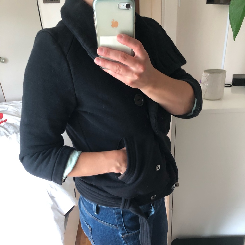 Aritzia Community Organic Cotton Bomber Jacket with belt - Picture 3 of 14